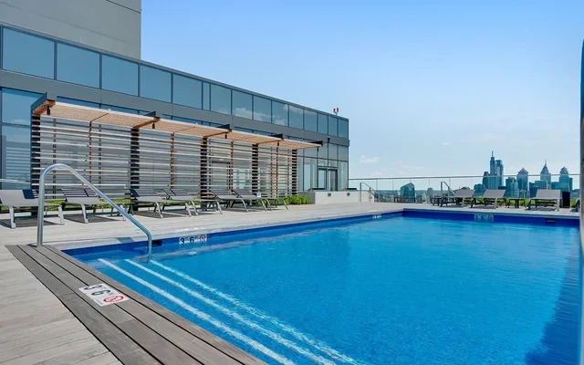 The chestnut at university city 高层2b2b主卧转租 4