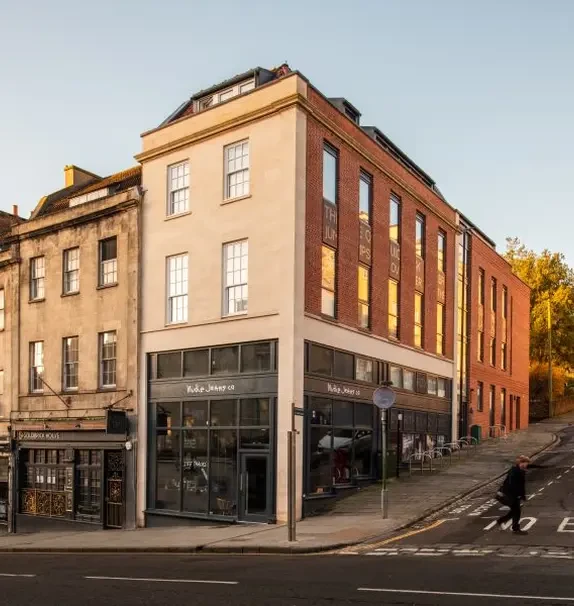 18 Charlotte Street