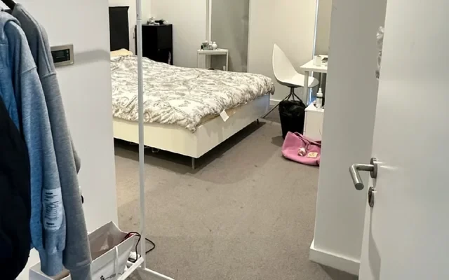 London，White City，88 woodlane 3