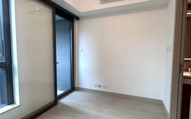 黄金海湾.意岚 0