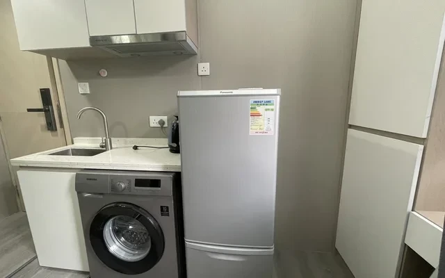 香港太子站C2出口兩分鐘精装學生公寓 - Hong Kong(China) student accommodation - 香港太子站C2出口兩分鐘精装學生公寓