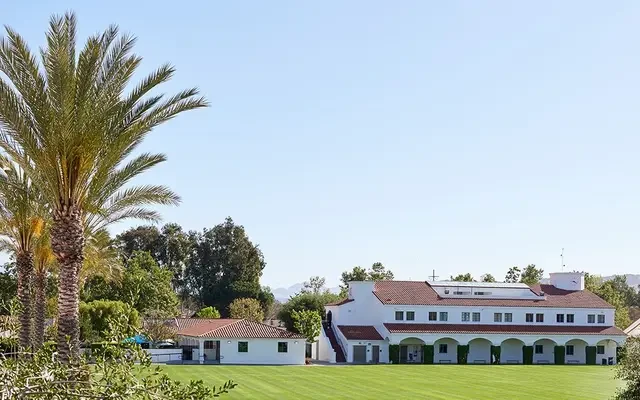 St. Margaret's Episcopal School - San Juan Capistrano student accommodation