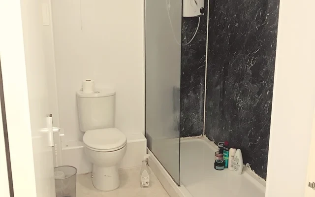 A shared flat 4