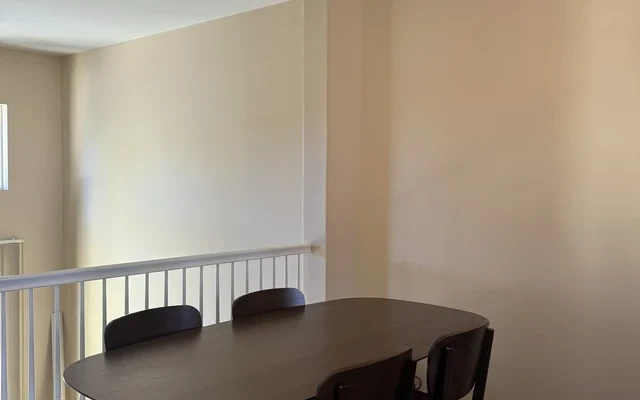 尔湾2b2.5b condo 带2车位车库和drive way 3