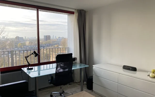 Furnished Apartment in Student Accommodation 0