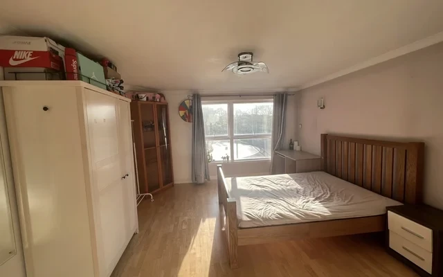Glasgow West Village Apartment 2
