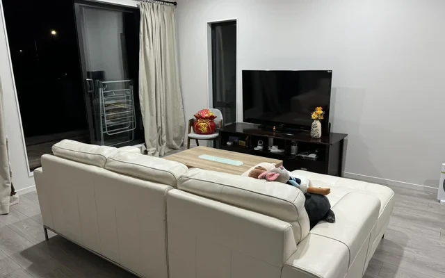 New Lynn 带卫浴房间 1