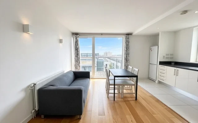 西伦敦伊丽莎白线 Hayes 顶层复式公寓 - London student accommodation - 西伦敦伊丽莎白线 Hayes 顶层复式公寓