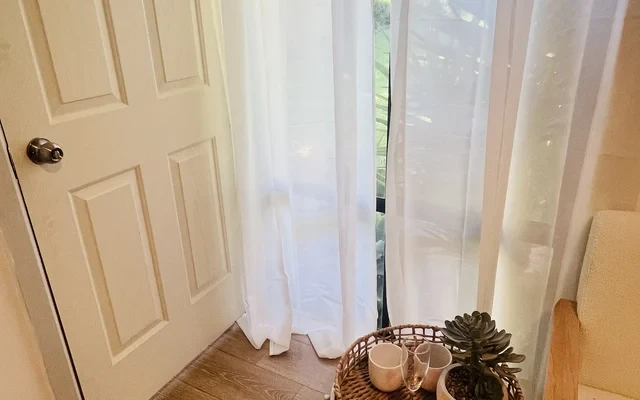 ROSIE HOUSE NEAR MONASH UNIVERSITY IN CLAYTON 1