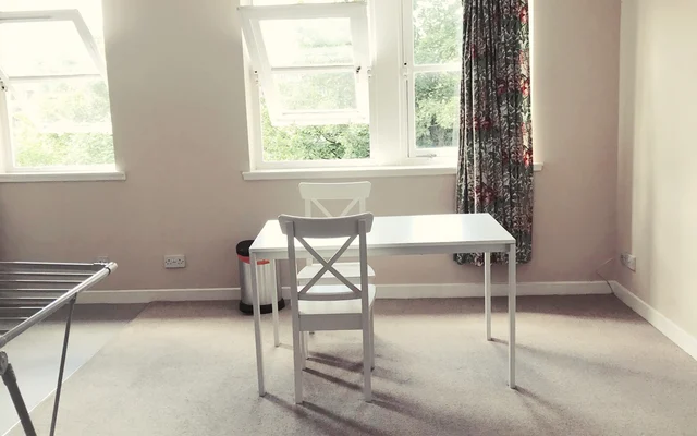 A shared flat 3