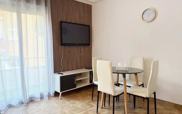 Duplex for rent in Alicante 0