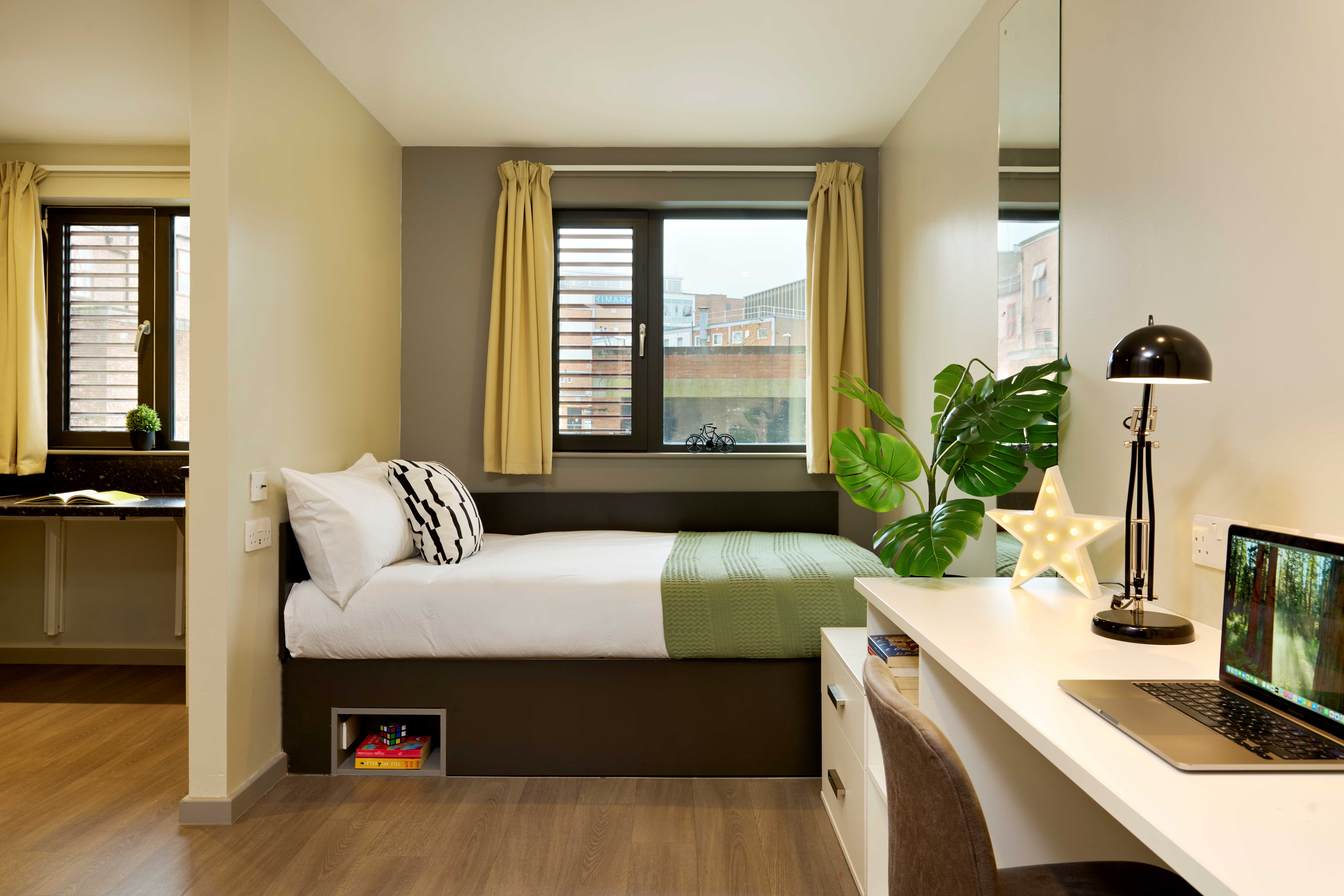 Accessible Studio - Single