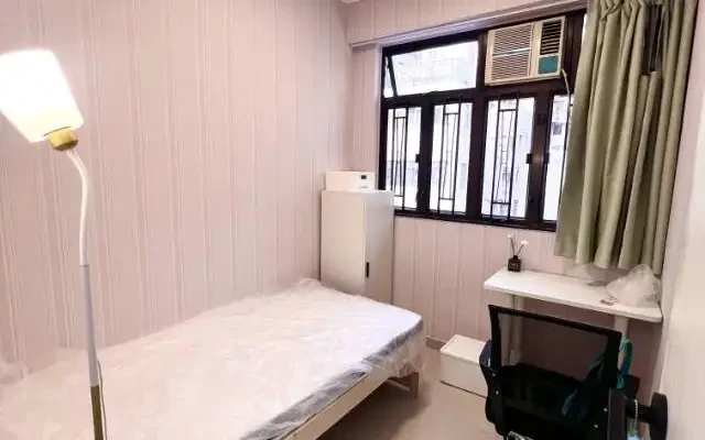 香港深水埗地鐵站旁拎包入住單間全新傢具 3