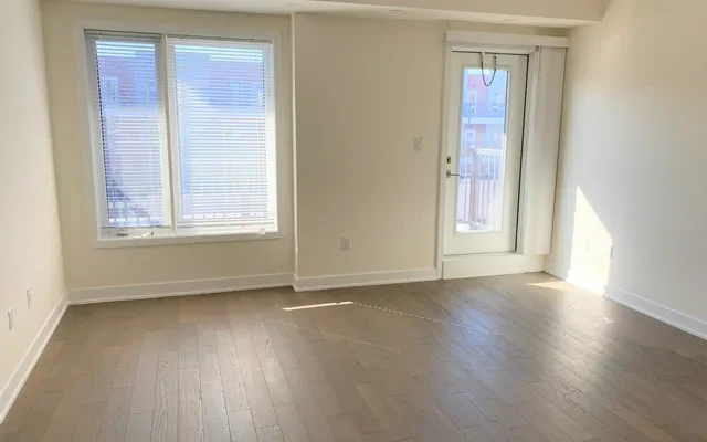 100 William Duncan Road 2