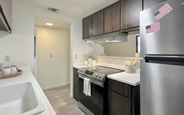 Sycamore North Commons 0