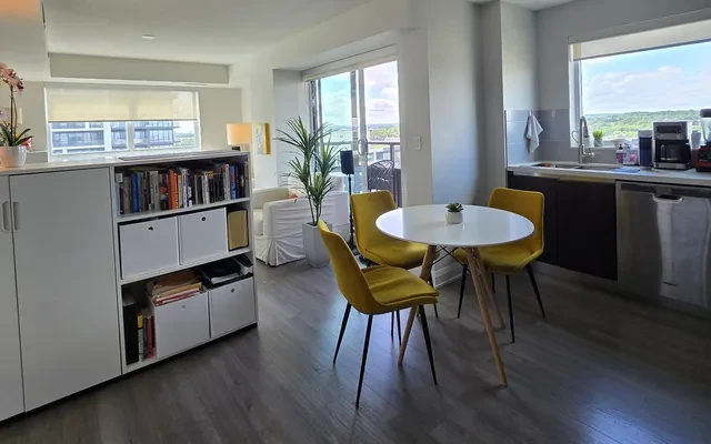 Markham Downtown Condo - 2 bedrooms + 2 bathrooms 0