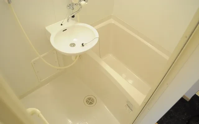 レオパレス千里山東 4