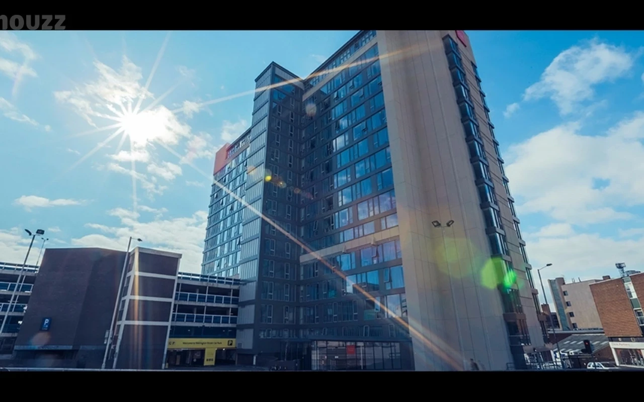 Telephone House undefined