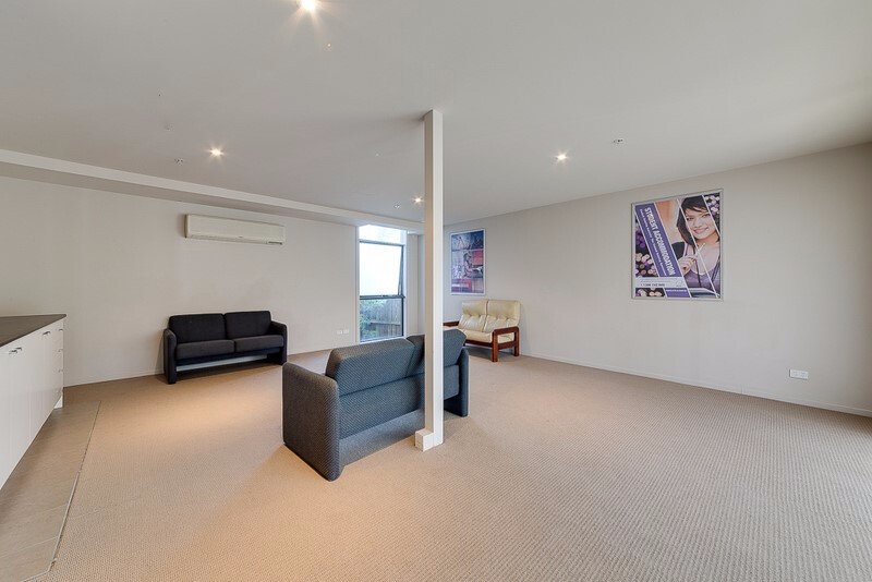 1 Delany Avenue 3