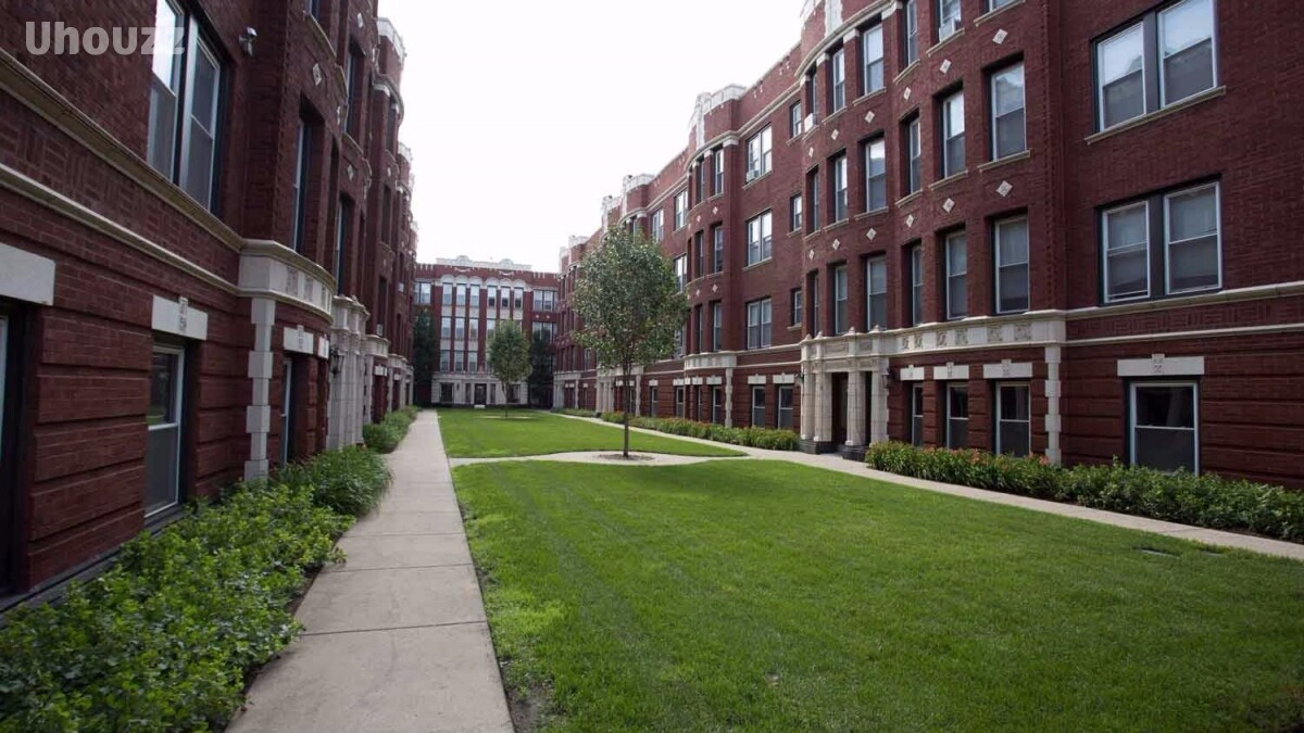 5222-38 South Drexel Avenue