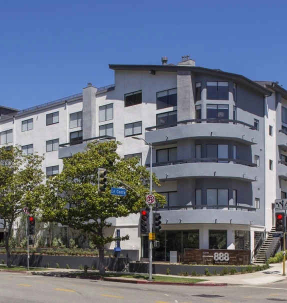 888 Hilgard