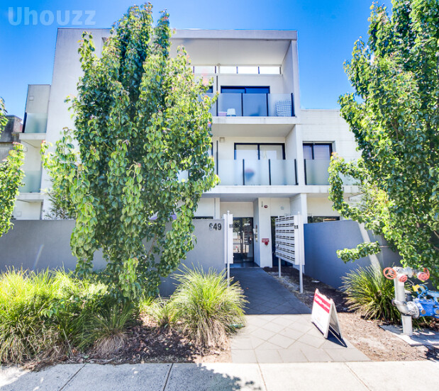 949 Dandenong Road