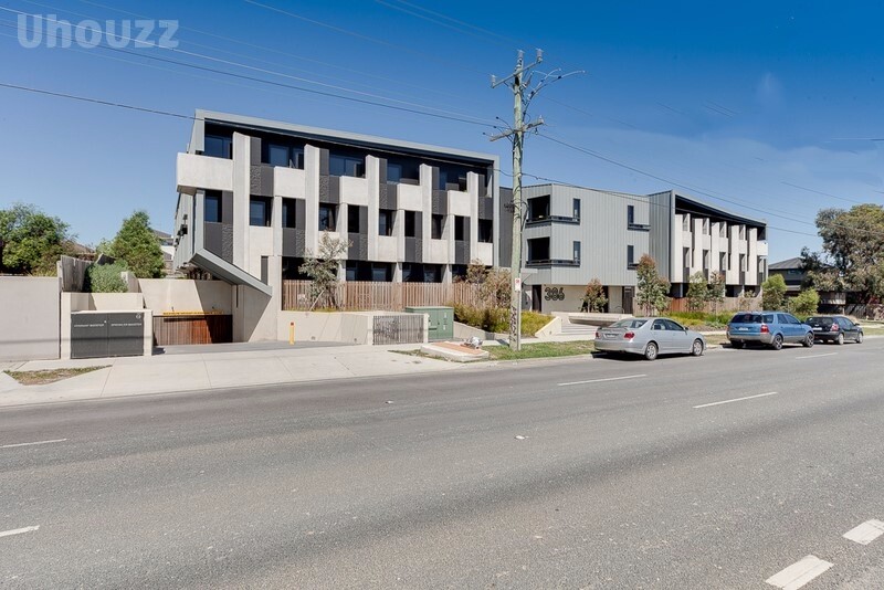 386 Burwood Highway
