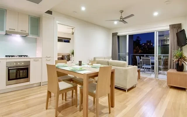 Student Living - Visage 3