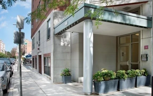 Peterborough, Boston, MA 02215 4