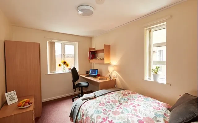 Brookside 1