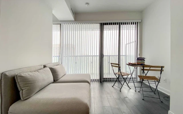 CasaⅢ(50 Charles) 4
