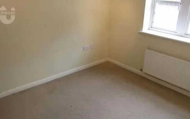 3 bedroom town house near University of Derby 0