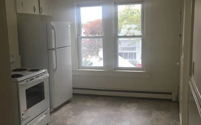 Jefferson St, Attleboro 02703 4