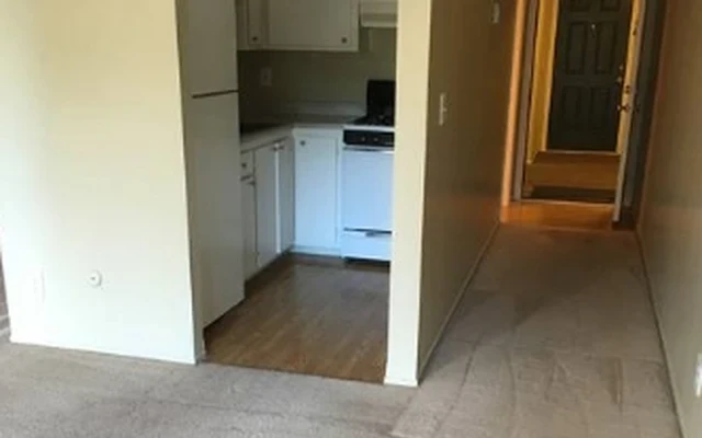 Studio near the California State University, East  2