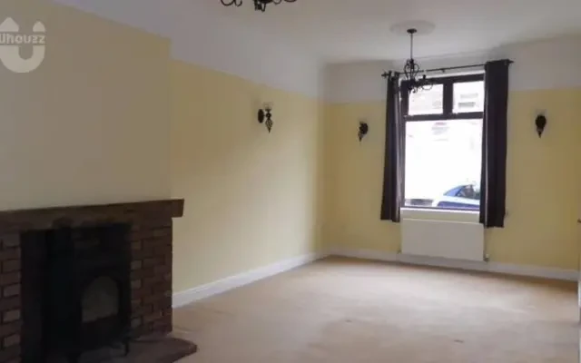 quality two bedroom terraced house near University 0