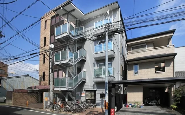 キャニオンテラスファイブ 0