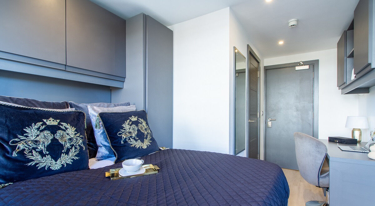 Deluxe 2 bed Apartment