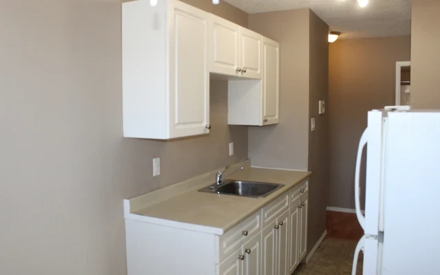 Gemini Apartments 4