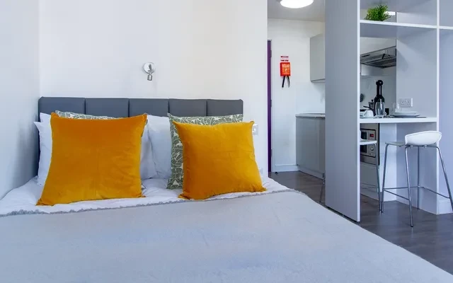 Kensington House 1