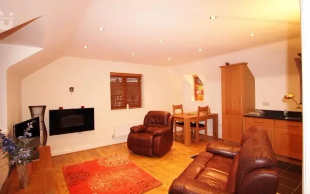 quality two bedrooms flat near Oxford House Colleg 2