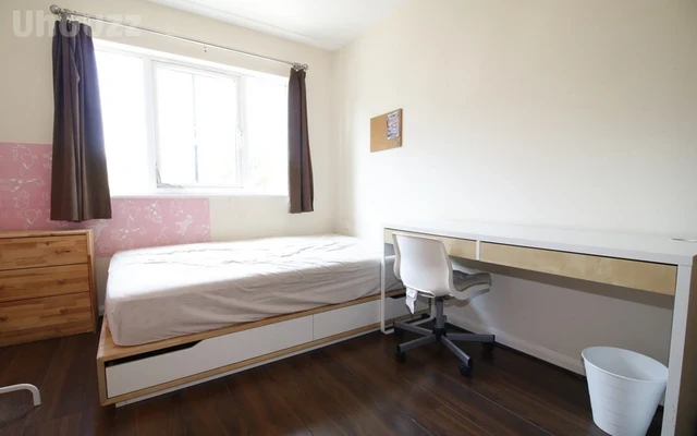 Entire Place·2B2B···30 Bodiam Hall 2