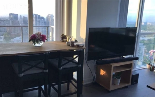 Toronto fully furnished two bedroom  for rent 3