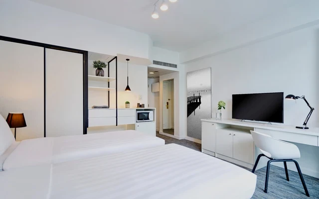 Bay Bridge Lifestyle Retreat 3