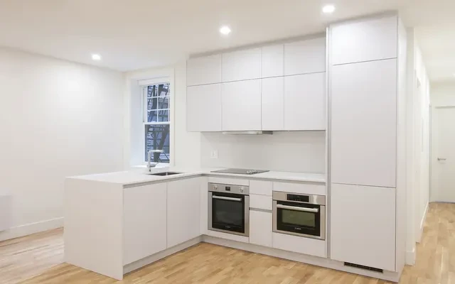 2100 du Fort Street 0