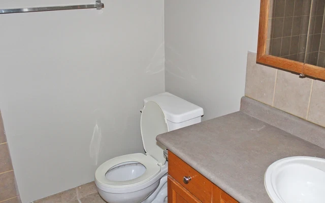Whitehouse Apartments 4