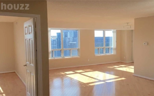 Toronto two bedroom for rent, near subway 0