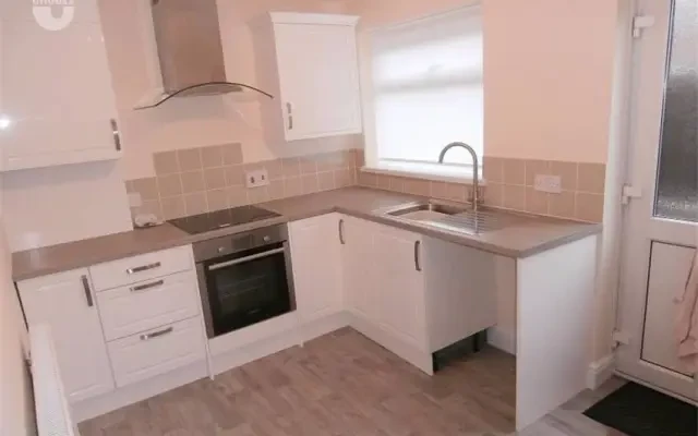 Quality two bedrooms terraced house near Universit 3