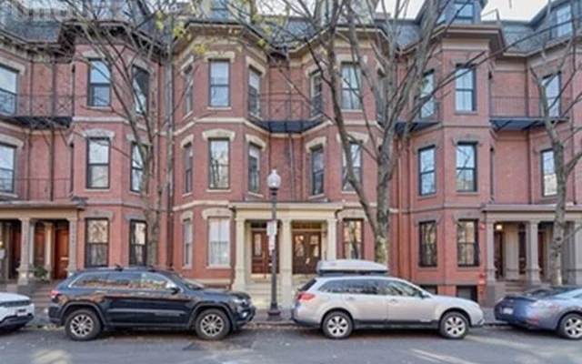 Chandler Street, Boston 02116 4