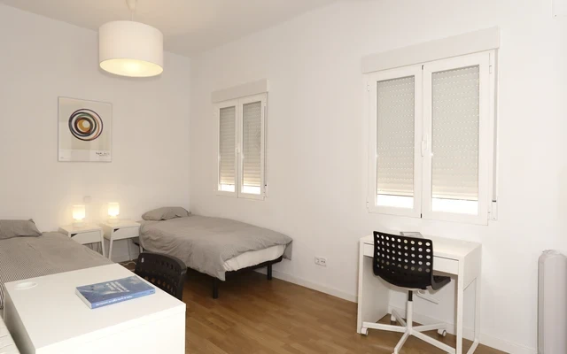 Comforts of Home- Calle Cea Bermúdez 15 2