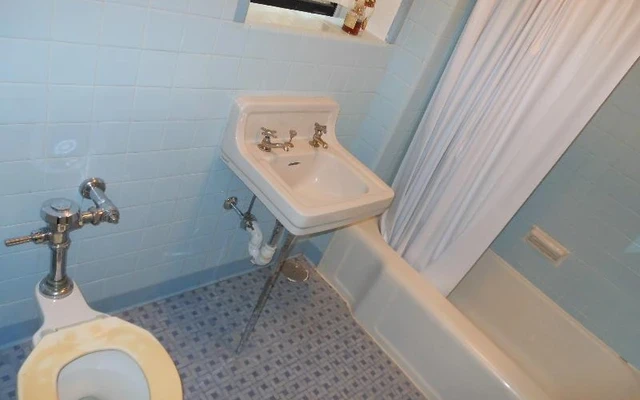 Charlesgate West,Boston,MA 02215 4